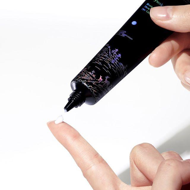 Pyunkang Yul - Black Tea Time Reverse Eye Cream - Shine 32